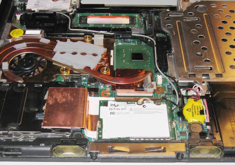 Image:Southbridge-cooling-hack-done-pci-front.jpg